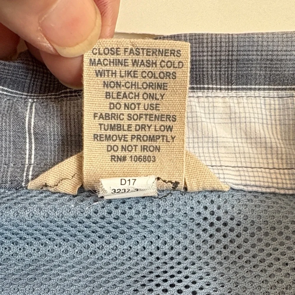 Ladies Duluth Trading Quick Dry Sun Protection Blue/Gray Plaid Shirt Size L - Picture 7 of 11